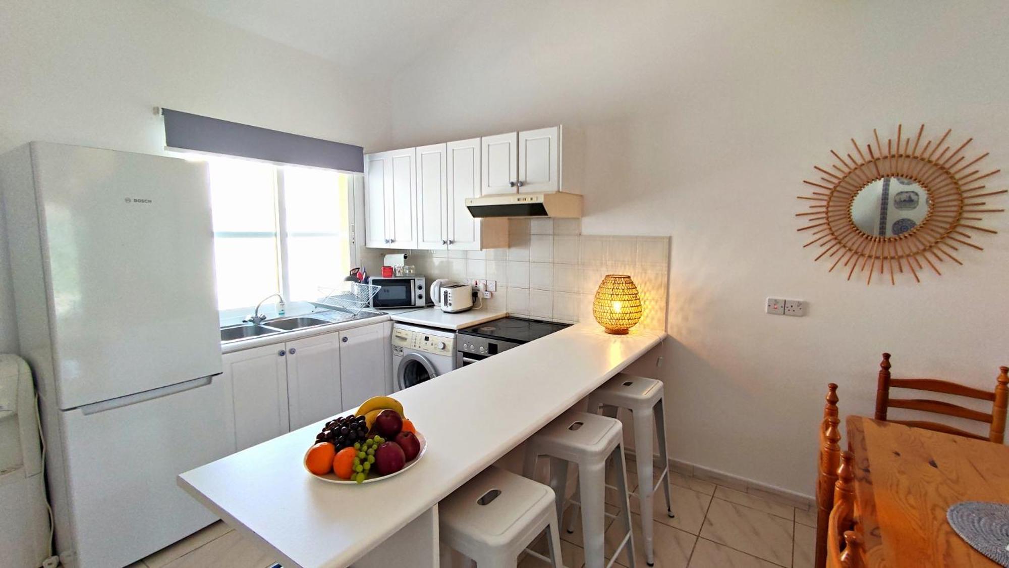 The Salnik Beach Apartment Limassol Quarto foto